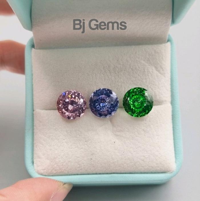 Permata Cubic Zirconia A7 Quality 100 Faceted warna