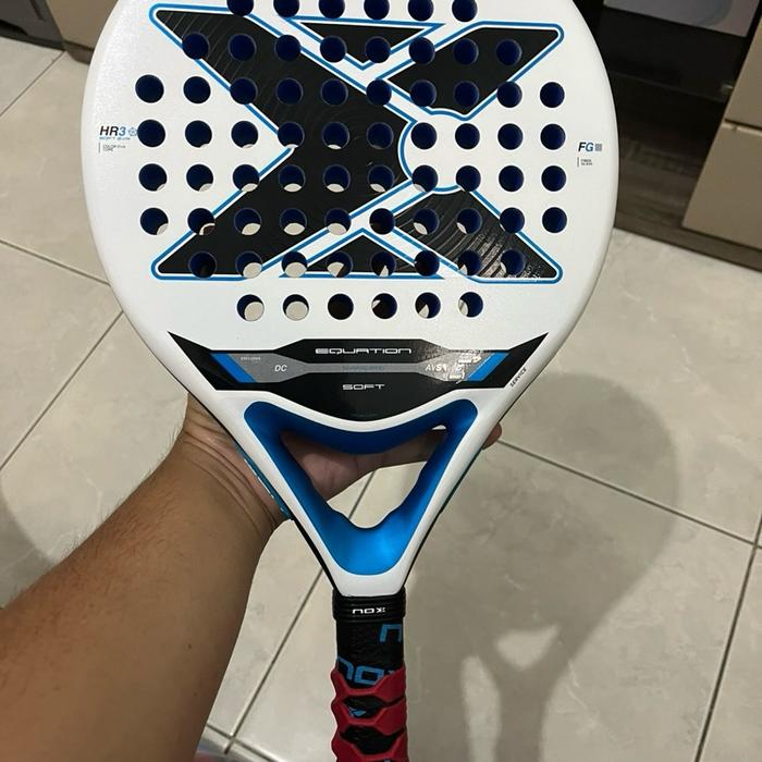 Raket padel Nox equation soft 2026 second like new