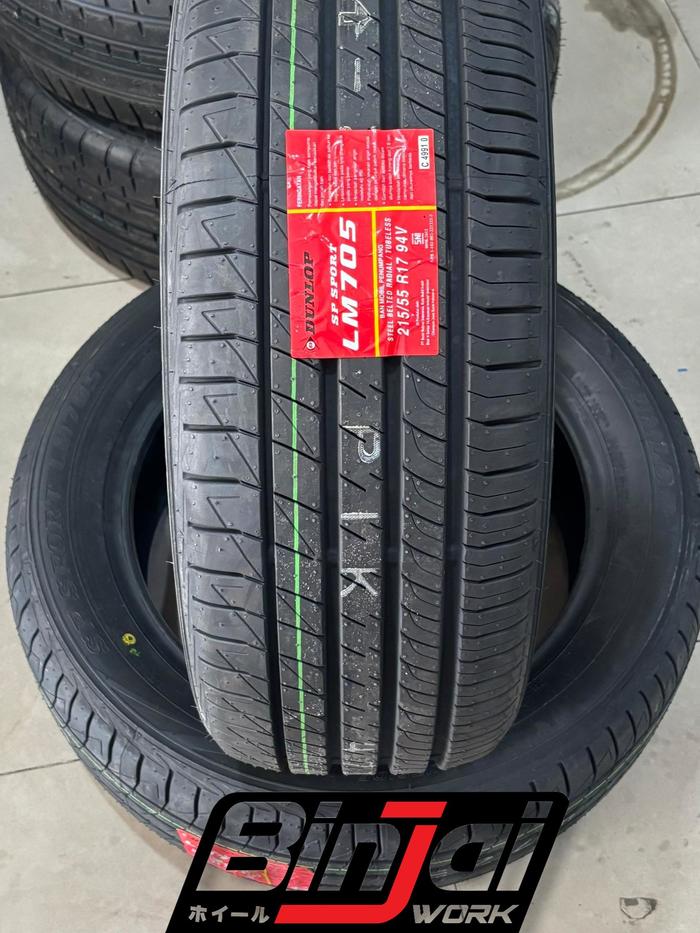Dunlop Ban Standar Mobil HRV Ukuran 215 55 R17 Model LM705 SP Sport Kualitas Terpercaya untuk Kenyam