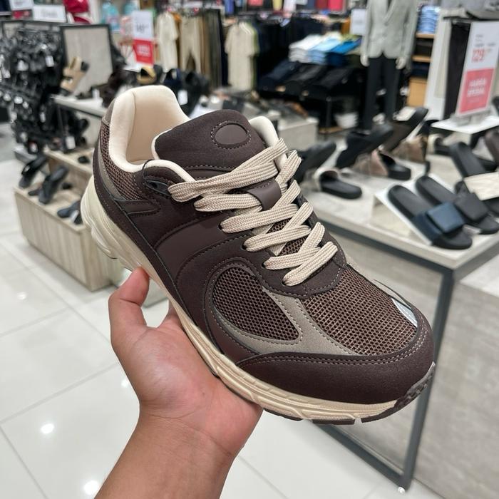Sneakers Pria VOLO 100% Original Matahari Dept. Store (PS184)