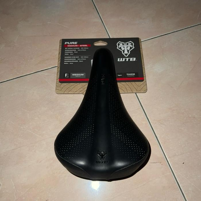 WTB Saddle Pure Medium Steel - Dudukan Sepeda dengan Desain Ergonomis dan Kualitas Tinggi