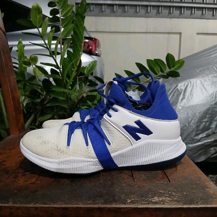 NB OMN1S Size 44 Insol 28 cm - Basketball Shoes Sport