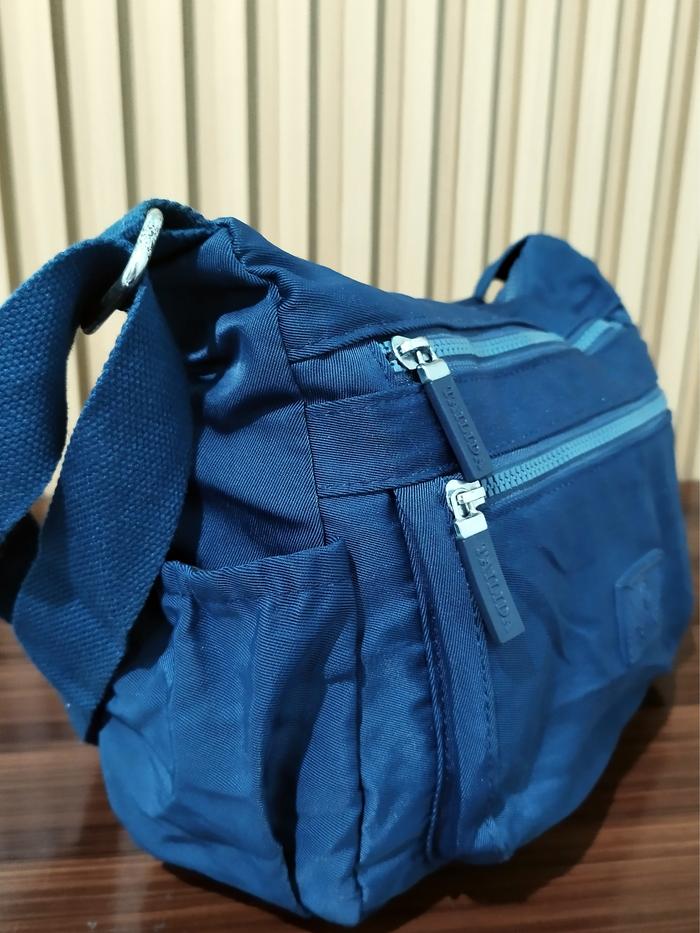 (THRIFT) LUXURY CANVAS SLING BAG KOREAN BLUE TRENDY