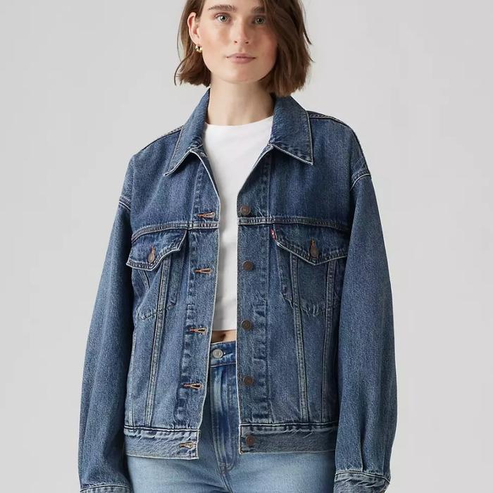PO Levis '90s Trucker Jacket Best Seller '90s Trucker Jacket