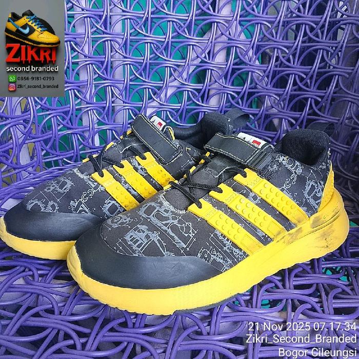 Adidas Racer LEGO Low Black Equipment