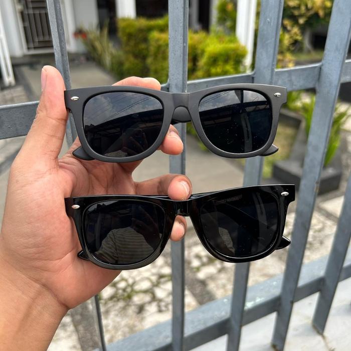 Kacamata Wayfarer Hitam R13 4013 Lensa UV