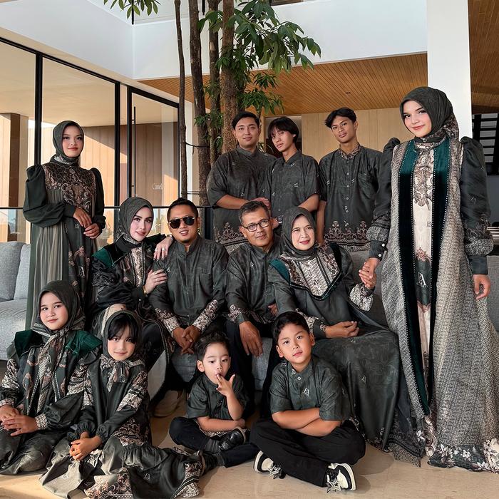 Saraya Raya Series Only Gamis Plus Hijab Exlusive Koko Hanya Referensi
