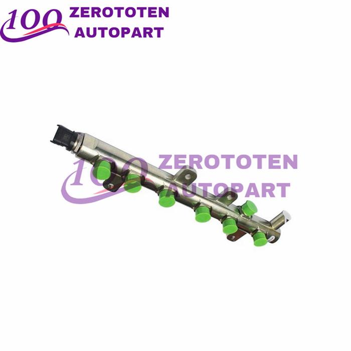 1PC Engine Fuel Common Rail Pipe Assembly for Komatsu PC200-8 PC220-8