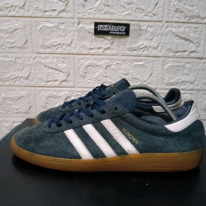 ADIDAS MUNCHEN  ORIGINAL SECOND
