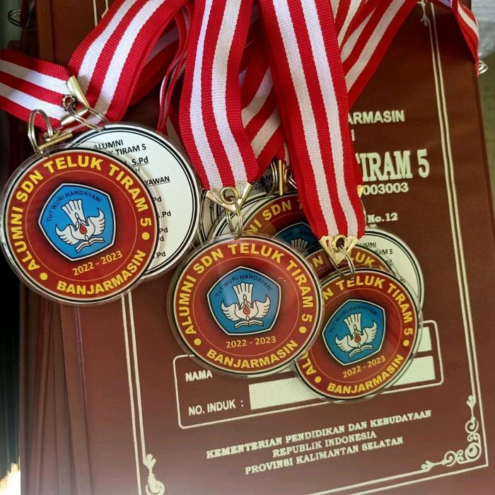 Caver map ijazah/raport dan Gordon/kalung wisuda bahan kuat dan terjamin bahan ace pasti kuat