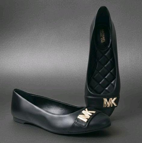 SEPATU MK, DIJAMIN ASLI, PRELOVED