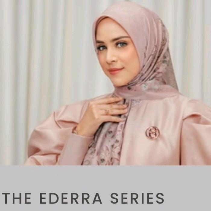 Buttonscrave Hijab Ederra Series # Square Muslim Jilbab Segi Empat Voal Kerudung Gold Logo #