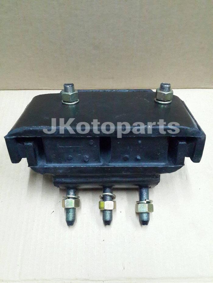 Trans Mounting Fuso Ganjo / FN527 Kiri O1