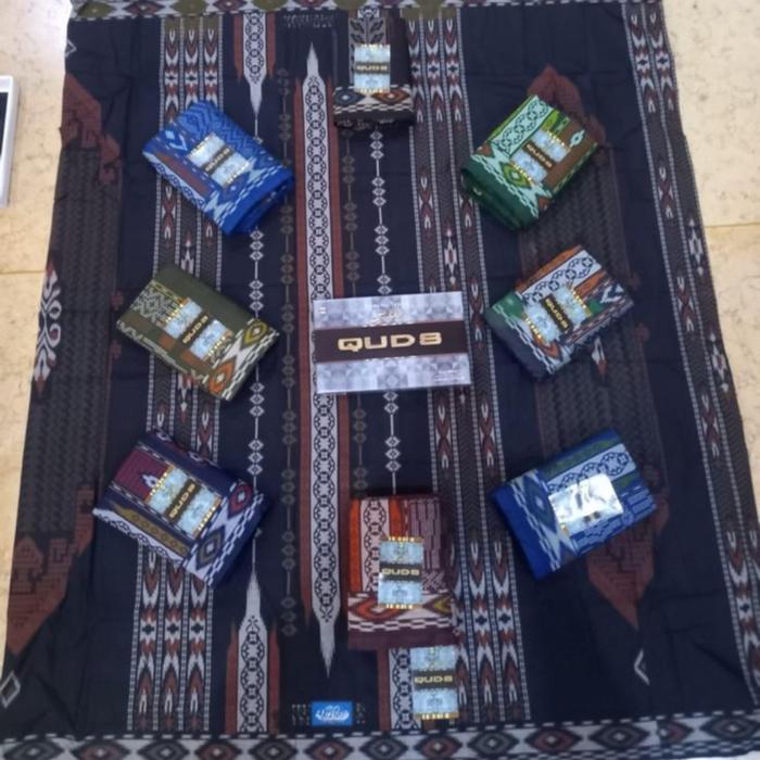 Wadimor Sarung Afkir Quds Mam Isi 2 Biji Sarung Tradisional dengan Desain Etnik dan Kualitas Terbaik