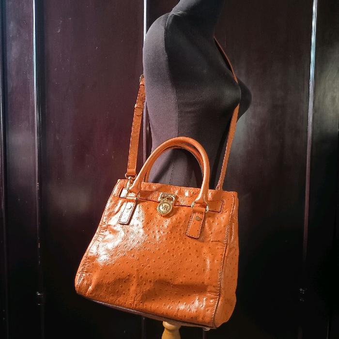 Hand Bag/ Tas Jinjing Kulit Asli dengan Tali Panjang Brand  M I C H A E L  K O R S  Orange Genuine L