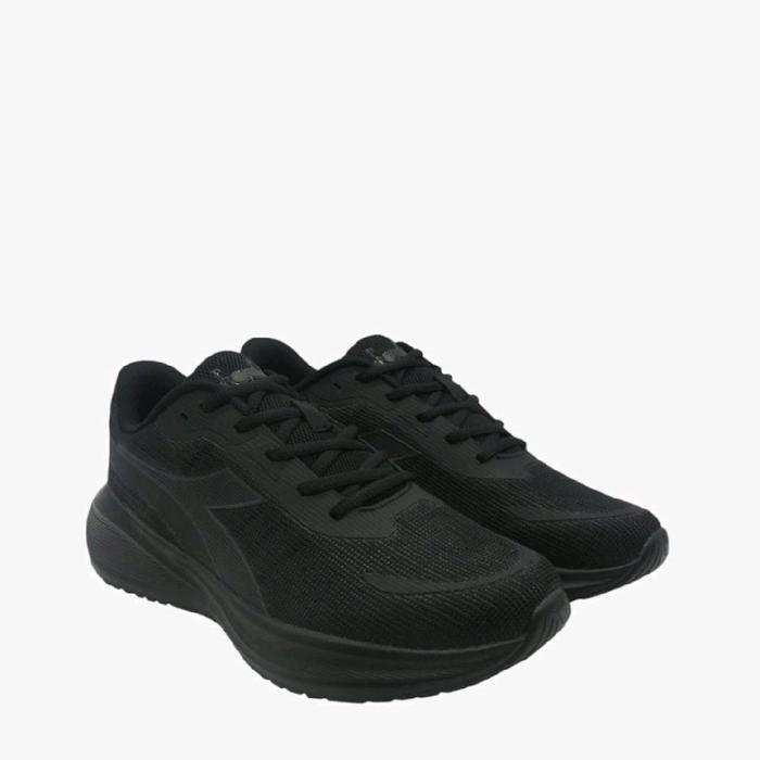 Diadora Nakara Men's Casual Shoes. Mono Black.  DIAX25F0651M. Sepatu Casual Pria Original