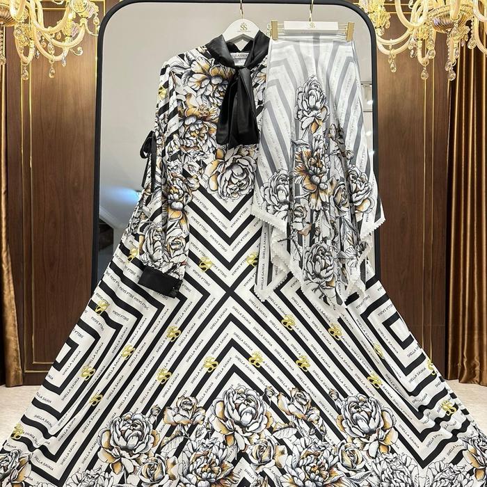 Dress Shella sauqia Monogram bunga