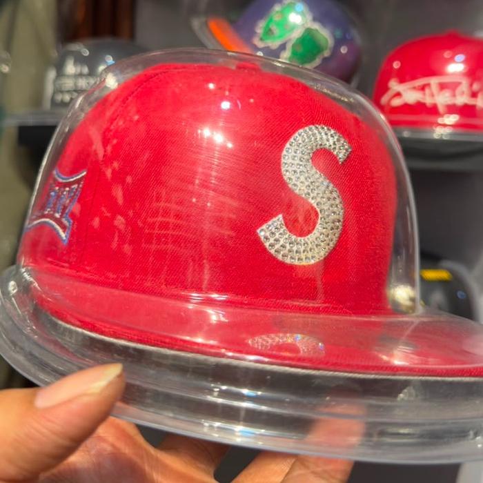 Longor Caps Topi Merah Supermi Suaroski size 712