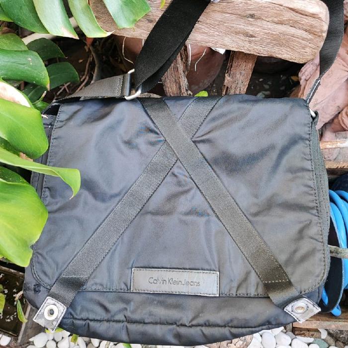 Tas Sling Bag Original Calvin Klein Jeans