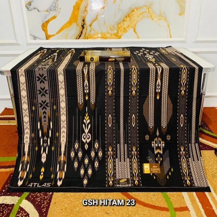 Sarung Atlas Idaman 555 Kembang Harmoni Motif BHS Hitam Putih Sarung Muslim Pria Kain tenun halus no