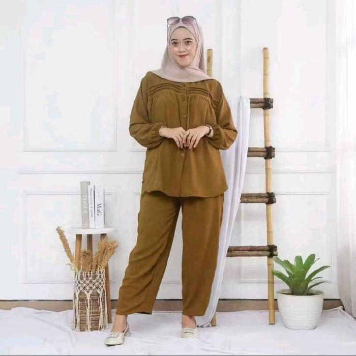 SETELAN WANITA DEWASA POLOS KEKINIAN// ONSET PREMIUM// SEETELAN BALENA POLOS FULL KANCING DEPAN