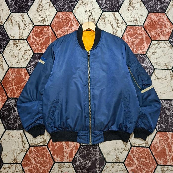 Bomber Jacket       Hakko