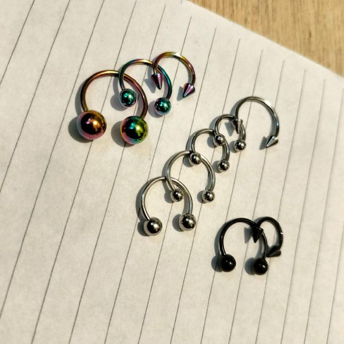 Piercing Hidung Tapal Kuda Tindik Lidah Anting Telinga Pelangi Hitam Silver Elegan