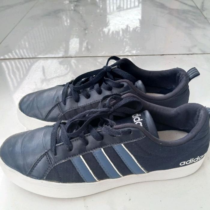 Sepatu Branded Adidas SlipOn Kulit Size 41,5 (Second)