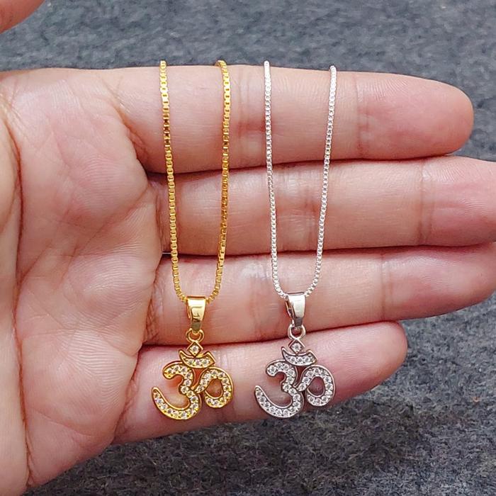 Kalung liontin omkara lapisan emas 24 karat dengan zirkon berkilau desain elegan