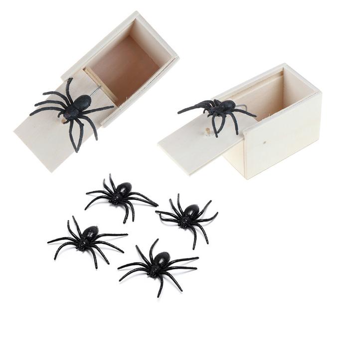 Prank Bauble April Fool's Day Spoof Funny Scare Small Wooden Box