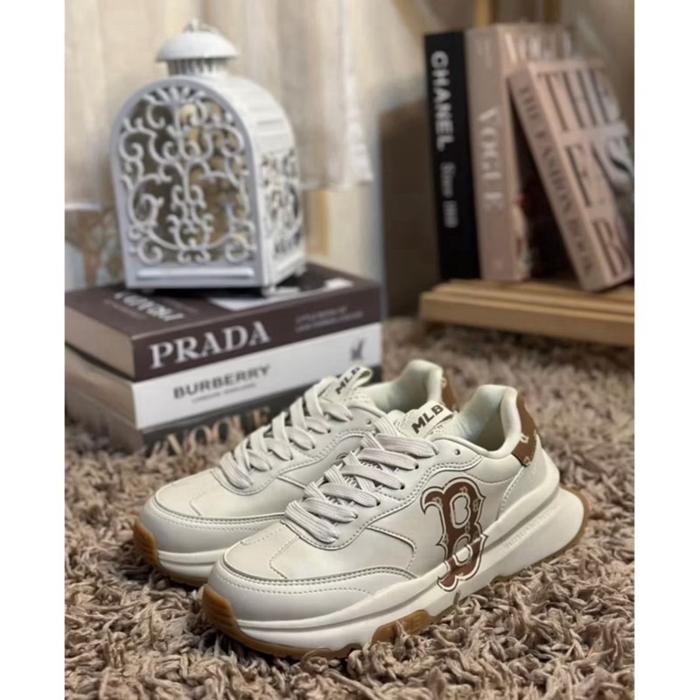 Preloved Sepatu MLB Original