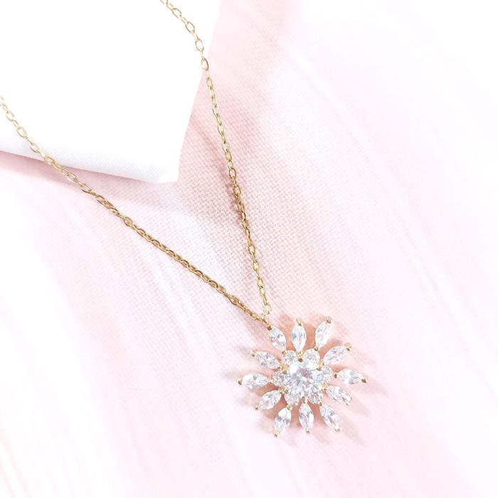 hana-kalung liontin besar bunga matahari titanium