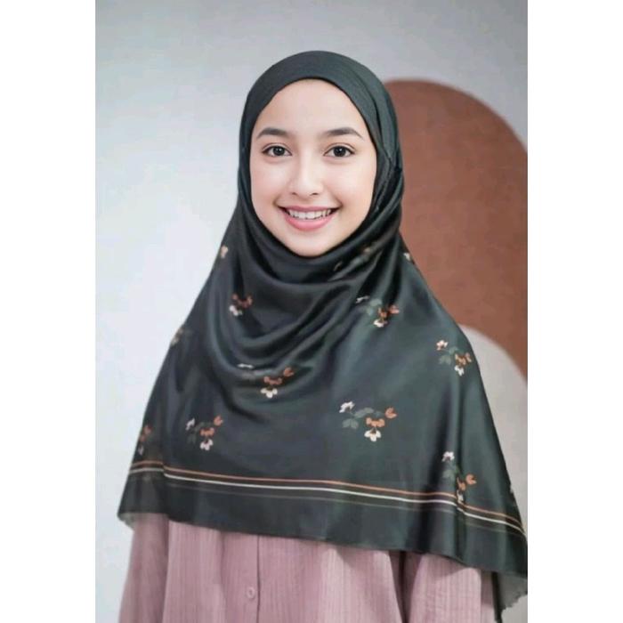 Bergo Premium Bahan Silk Daily Hijab Instan Nyaman Cantik Flowy Kekinian Bergo Vintage Black Onix de