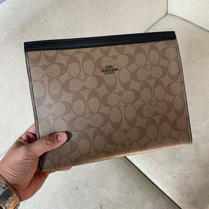 Clutch coach / handbag coach Pria