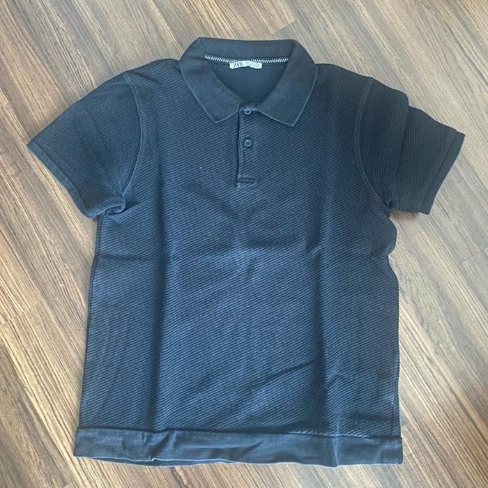 Baju Zara M Pria kondisi second Kaos