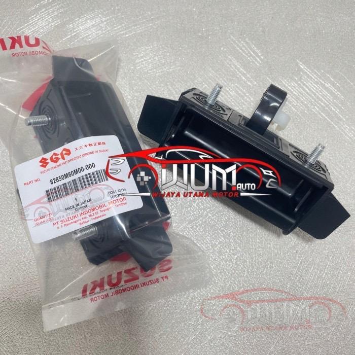 Handle bagasi handel pintu bagasi belakang Suzuki Ertiga