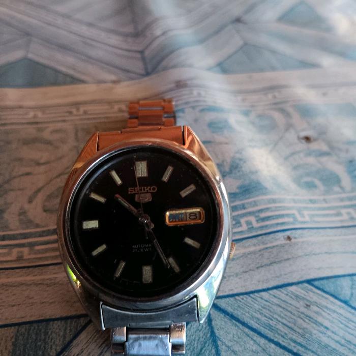 Jam tangan seiko 5 aotomatic original second Elegan