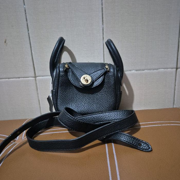 Tas Model Lindy Mini Hitam Kulas