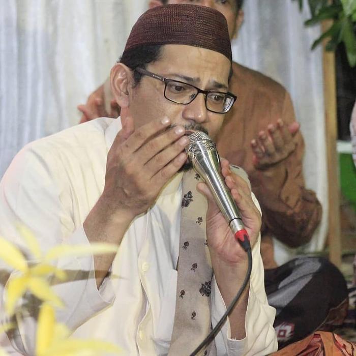 Peci Akar Resam Kualitas Standar