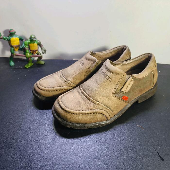 sepatu slip on kulit kckrs second size 38