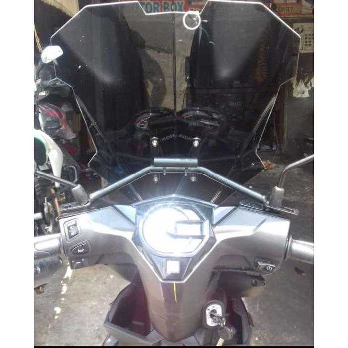 Bracket Dudukan Pangkon Visor windshield Honda Vario Honda Beat