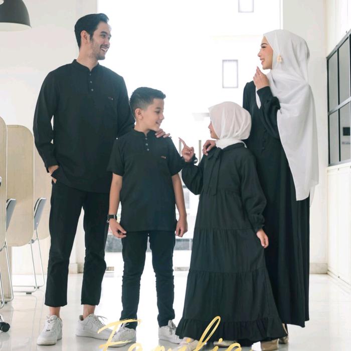 Dilovable.id | SARIMBIT FAMILIA SARIMBIT POLOS RUFFLE GAMIS POLOS SARIMBIT KELUARGA BY. NATA.ID