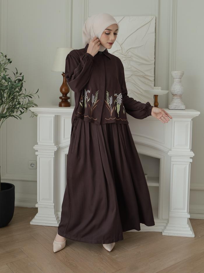 Lyana - One Set Rayon Twill Premium Motif Bordir | Setelan Wanita Tunik & Kulot Busui N Wudhu Friend