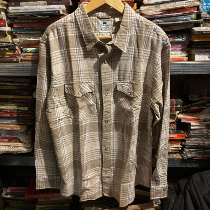 ORIGINAL L3VIS LEVlS KEMEJA SHIRT FLANNEL FLANEL LEGIS EIGER SIZE L