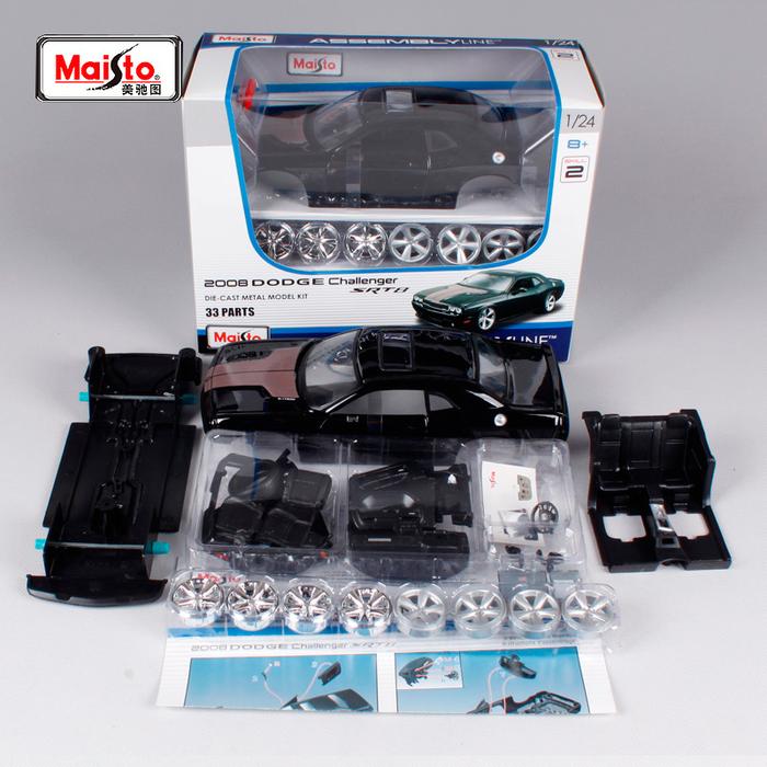 Maisto 1:24 2008 Dodge Challenger SRT 8 Assembly Version Alloy Car