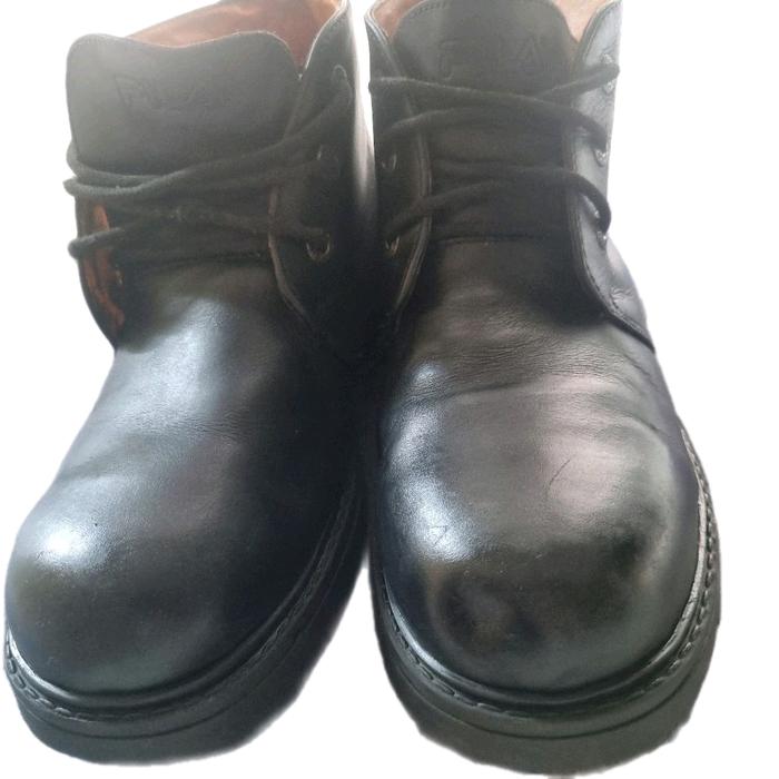 Luxury Fila Boots Rare Fullblack Full Kulit Made in Italy 43 VGC Preloved Shoes Pria Kerja