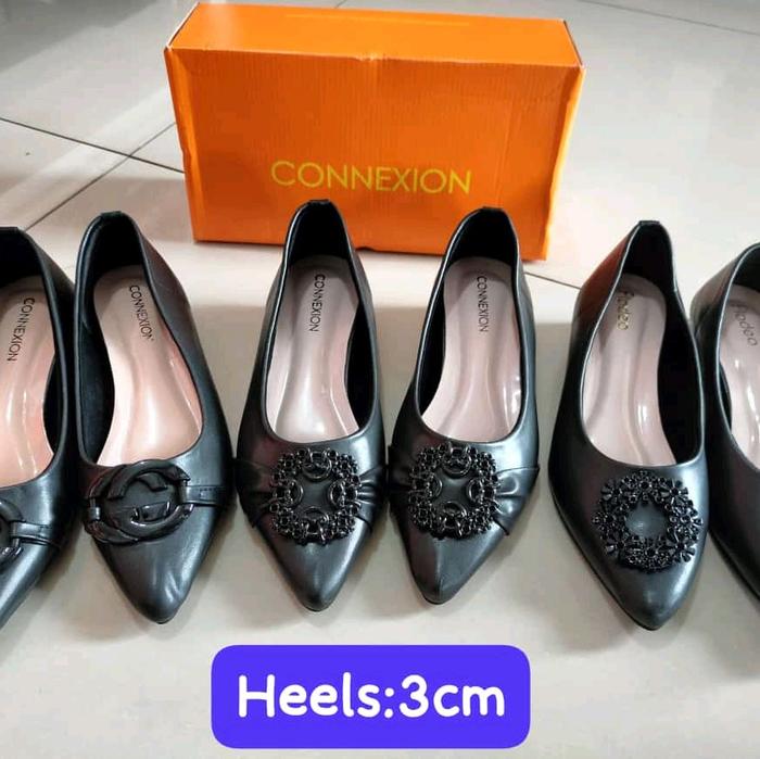 Sepatu dan bustong heels   Connexion Wanita Kerja Shoes Flat