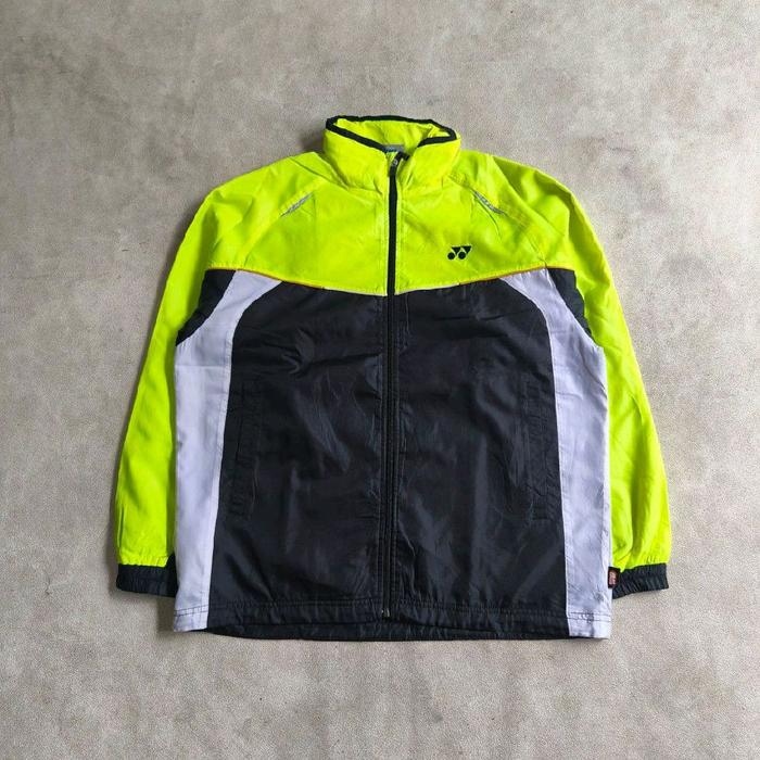 Jaket olahraga badminton pria yonex heat capsule hitam hijau bekas
