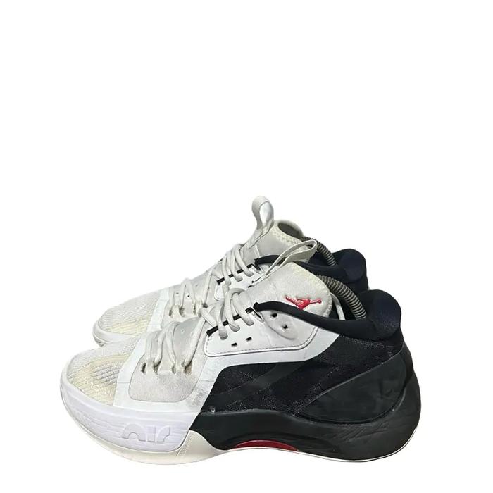 Sepatu basket second ori nike aj separate size 41