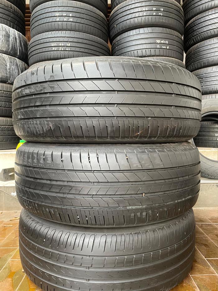 Ban Bridgestone Alenza 001 235 50 r21 2Pcs